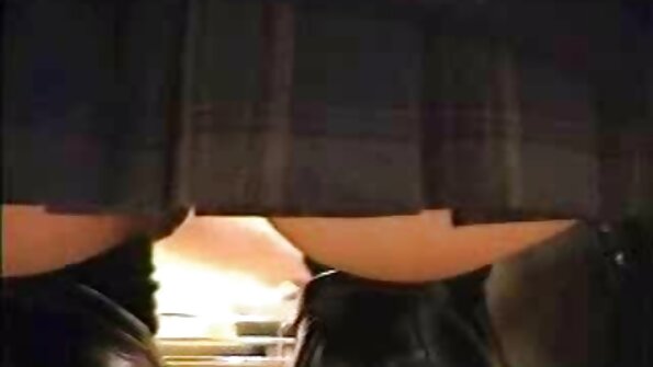 Dakota Skye mengambil hot sex selingkuh penis yang dalam ke bawah
